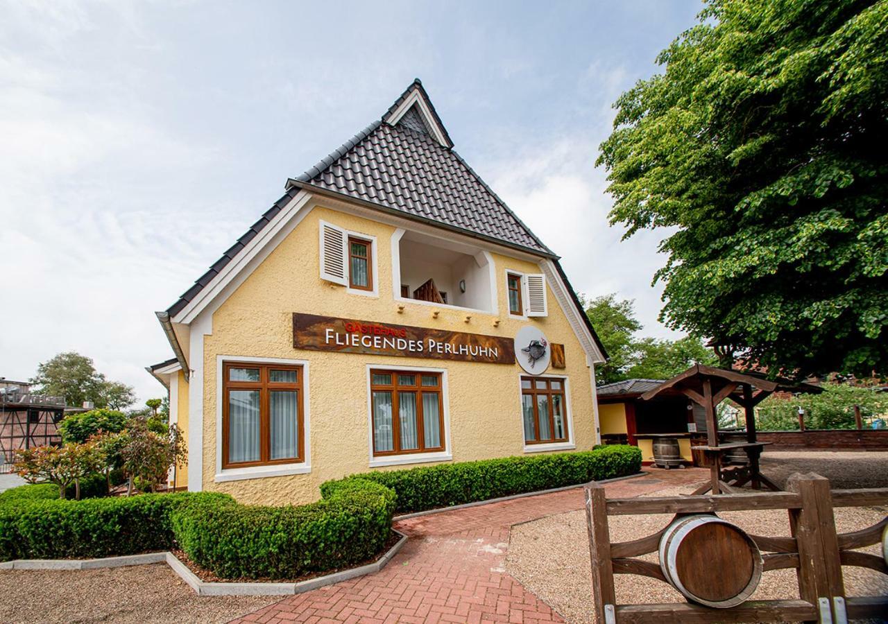 Gaestehaus Fliegendes Perlhuhn Borgfeld 利林塔尔 外观 照片